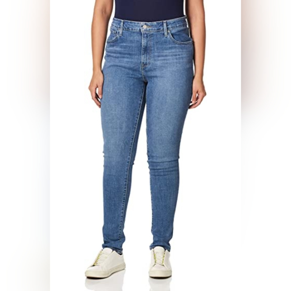 NWT Levi's 721 High Rise Skinny Jeans